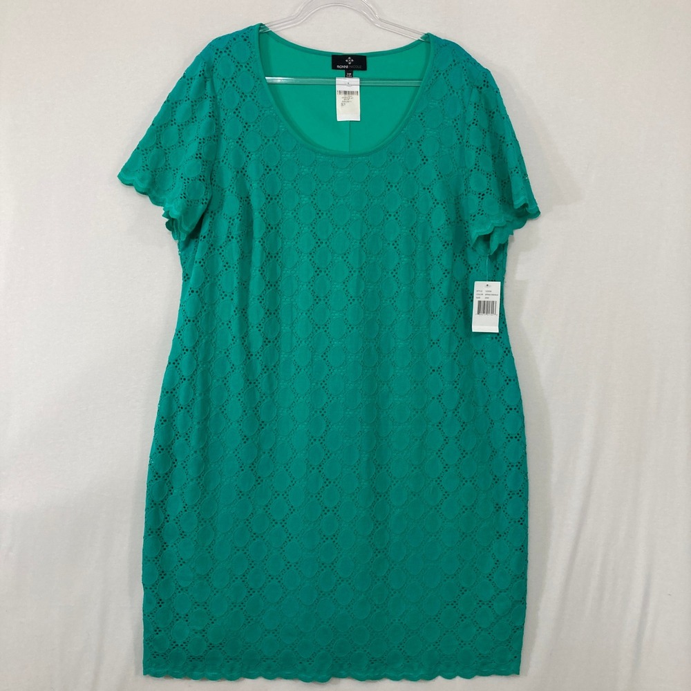 New Ronni Nicole Sheath Dress size 20W Green Eyelet Short Sleeve Stretch Comfy